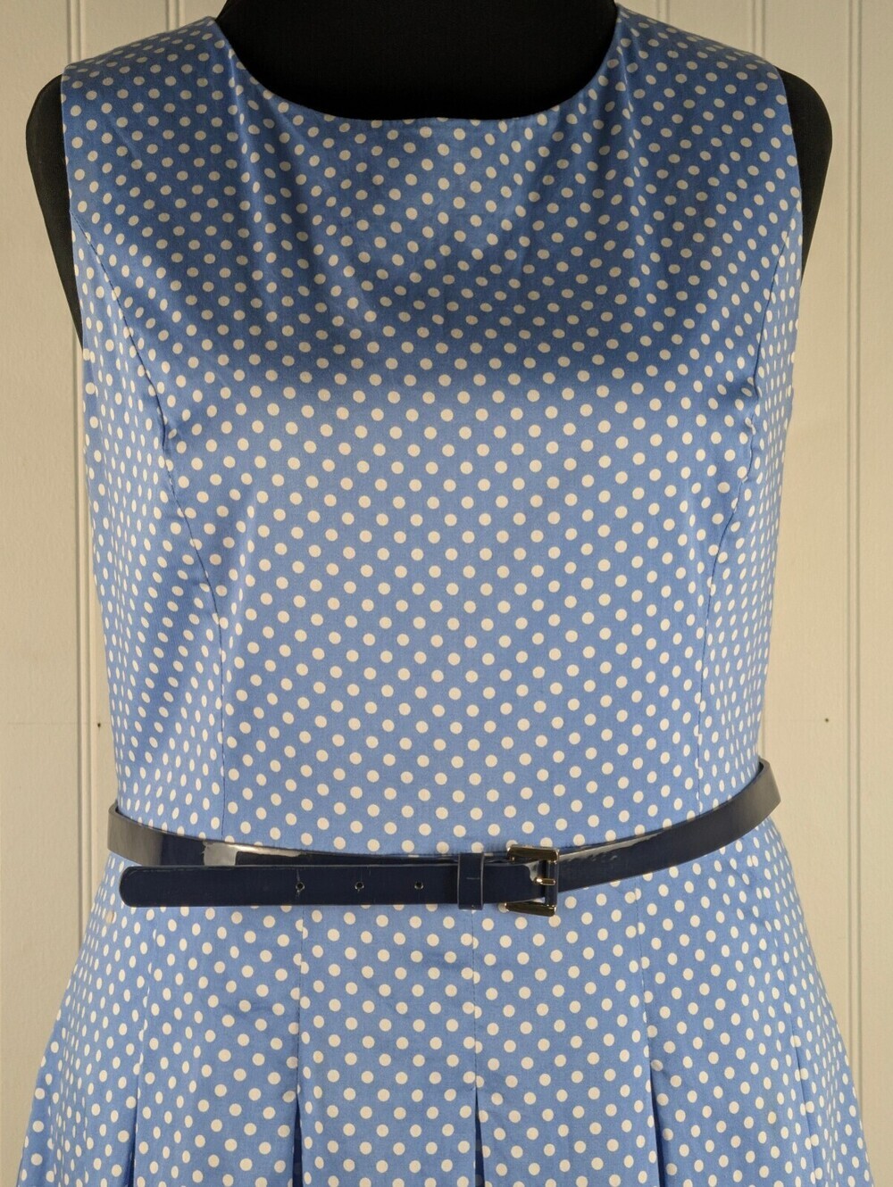 Tommy Hilfiger Light Blue Polka Dot Sleeveless Dress with Belt Size 16 - Picture 3 of 9